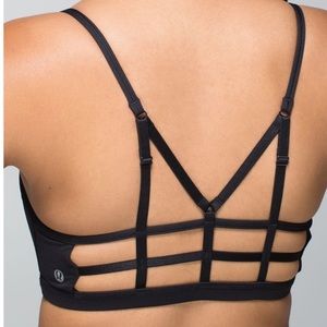 Lululemon Seek the Heat Sports bra size 4 black